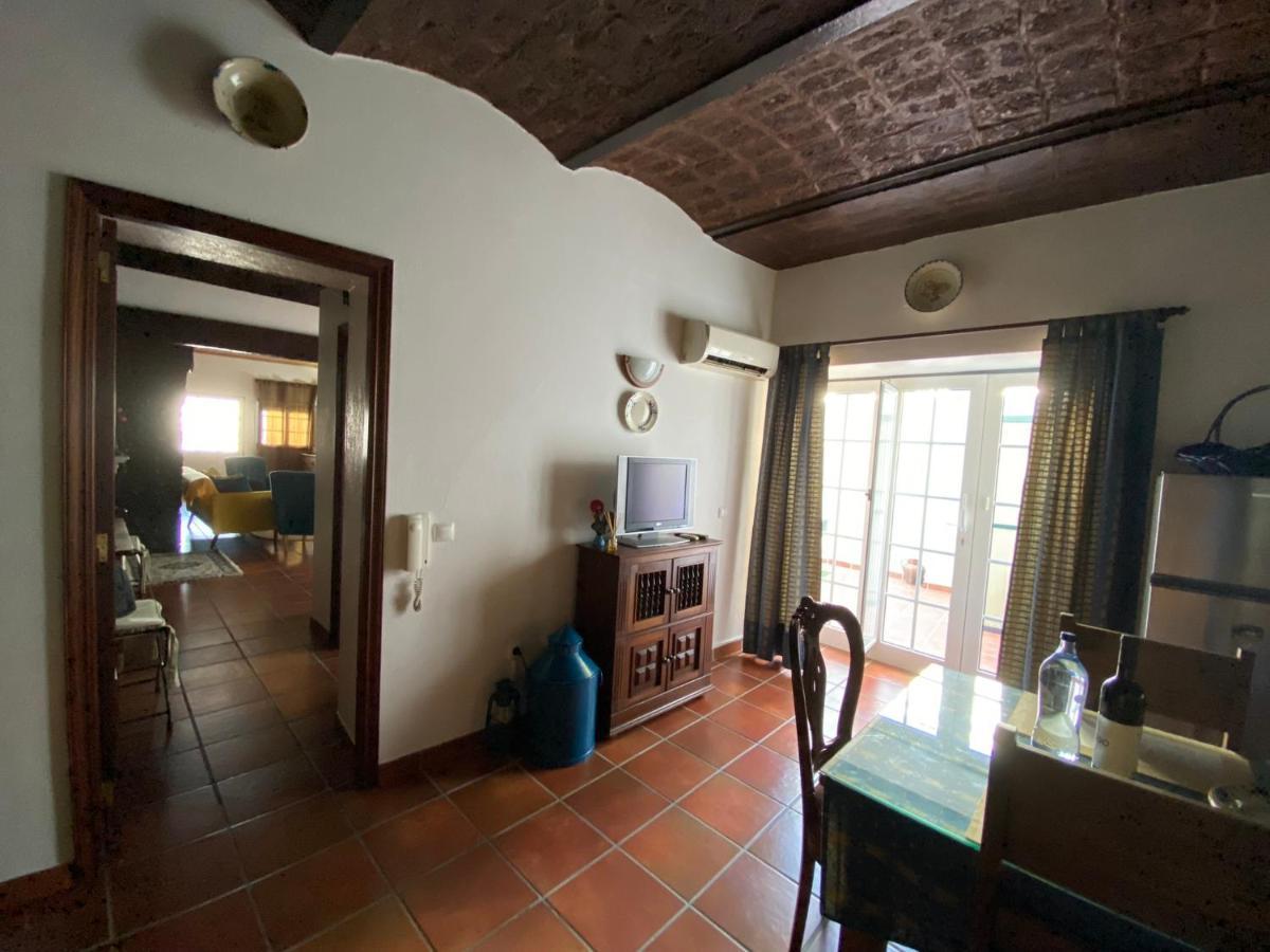 Апартаменти Casa Da Muralha - Alojamento Local - Кампу-Майор Екстер'єр фото